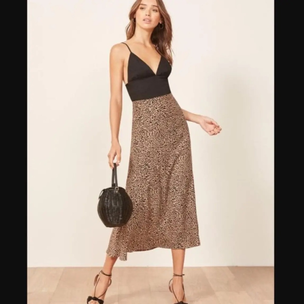 REFORMATION Bea Skirt in Bengal Leopard, size 4
